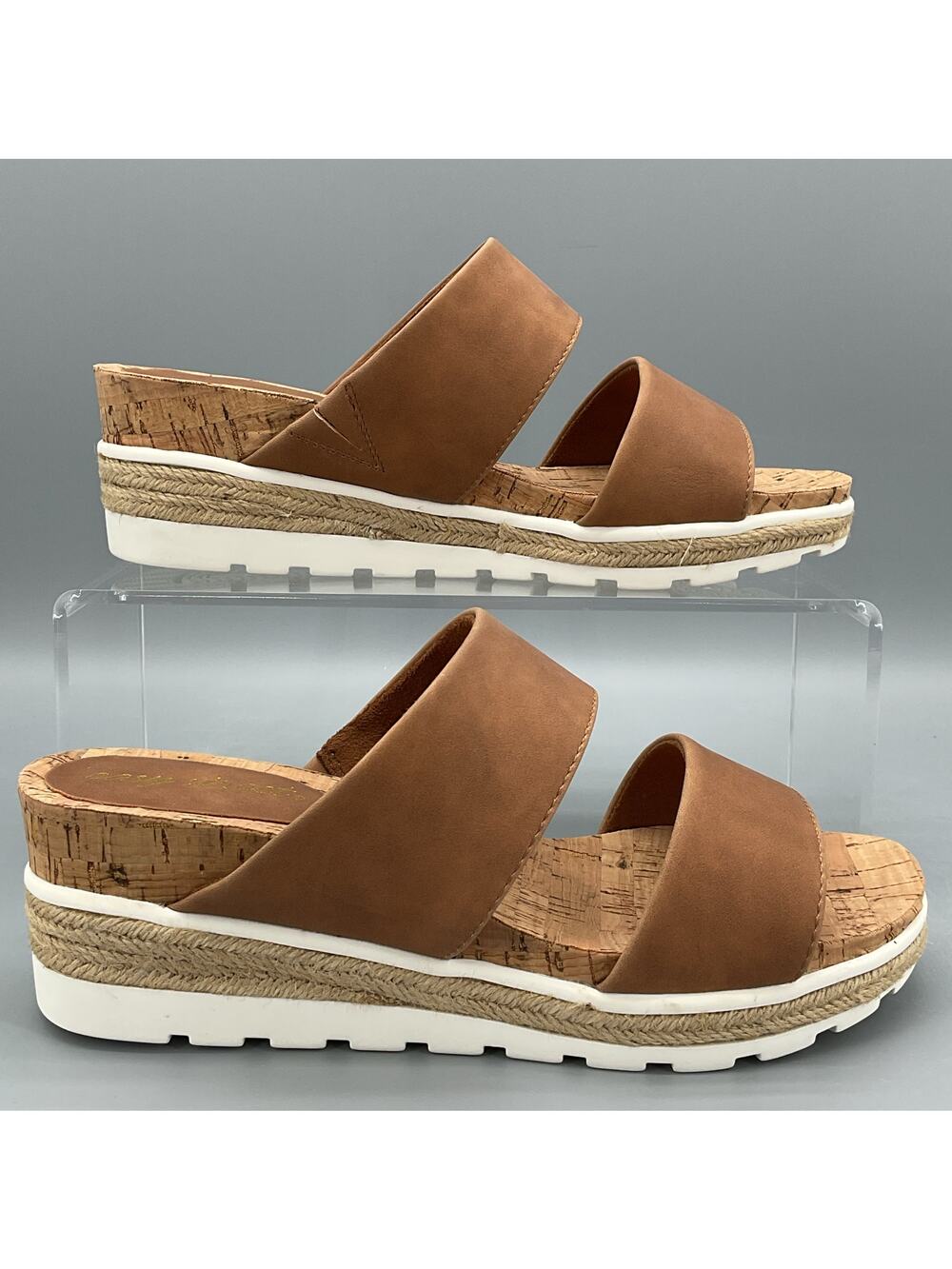 NEW Easy Street Women’s Maryann Wedge Sandals Tan Size 7W